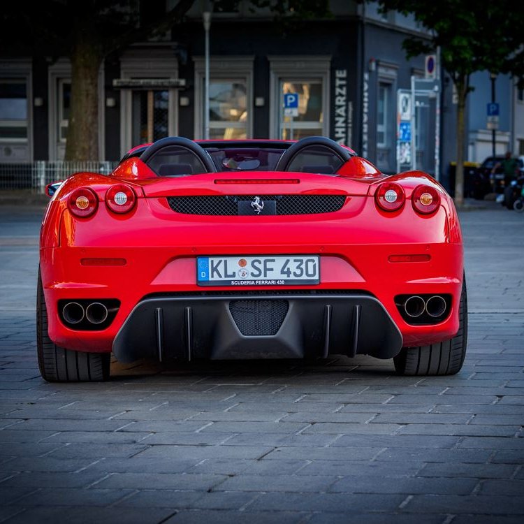 scuderia-leone_ferrari_galerie-16